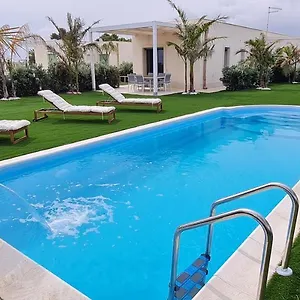 Gisira - Luxury Brucoli